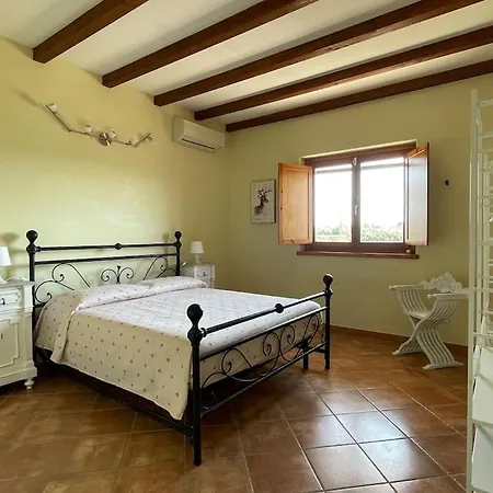 Tenuta Agave بيت للعطل أرديا